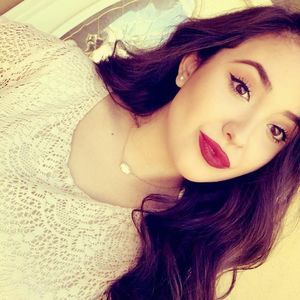 Meet your Posher, Ceci